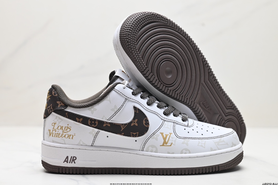 Nike Air Force 1 Shoes